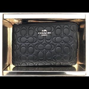 New Coach Wristlet